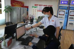 .TRS_Editor P{line-height:2;font-family:宋体;font-size:12pt;}.